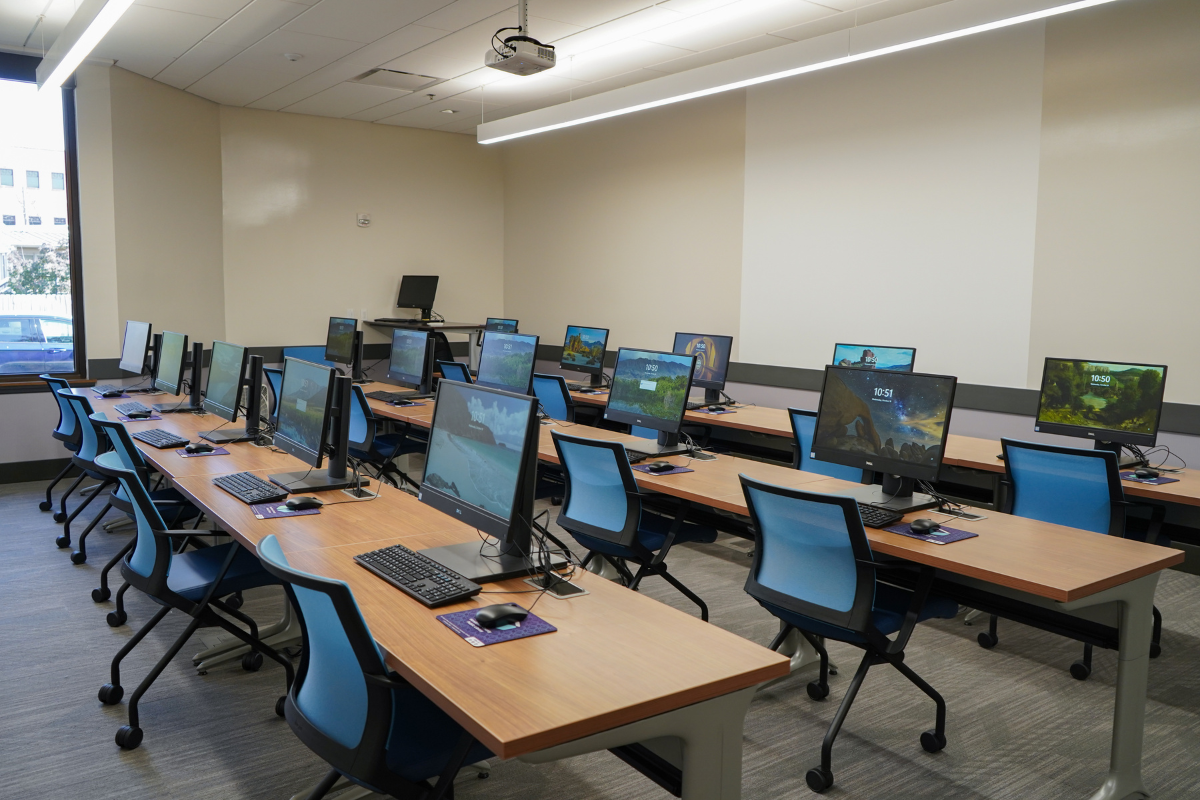 Teaching Computer Lab Image